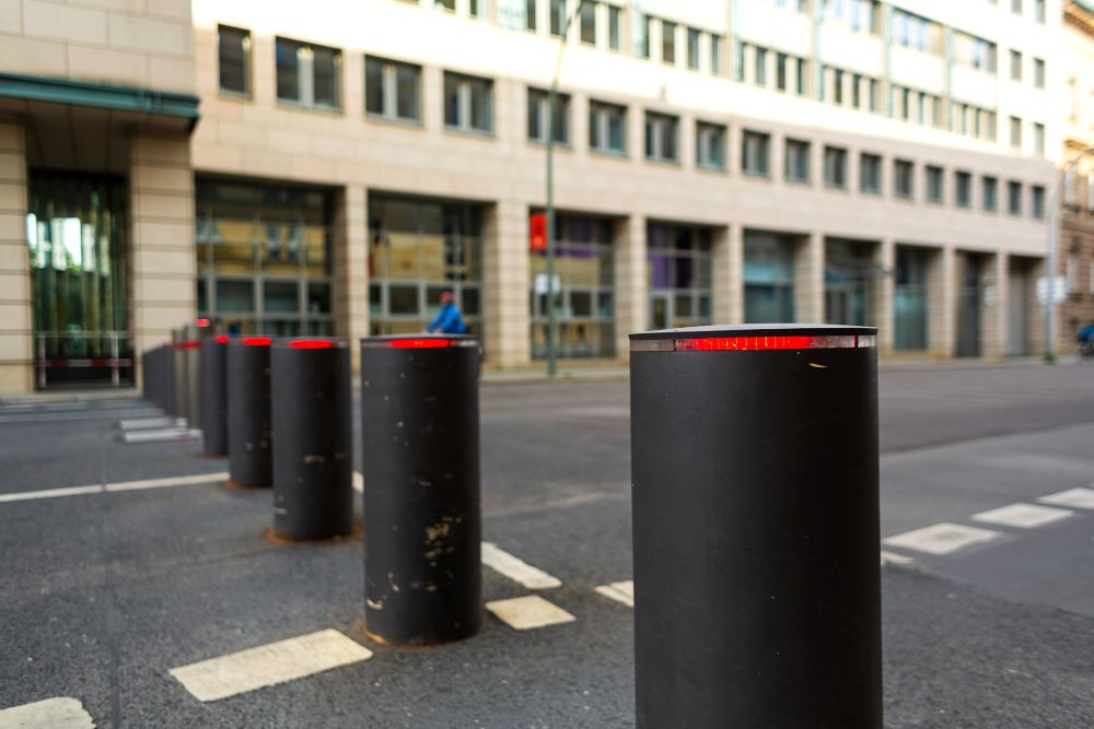 bollard maintenance